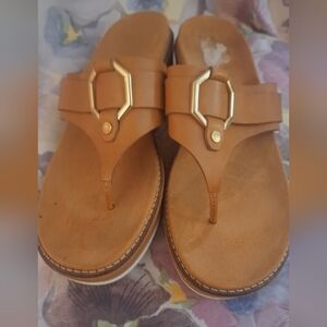 COLE HAAN Platform Sandal, Size 9½B, Suede Insole, EUC